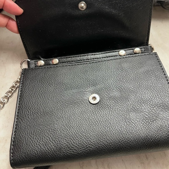 Nine West black crossbody bag - Picture 5 of 9